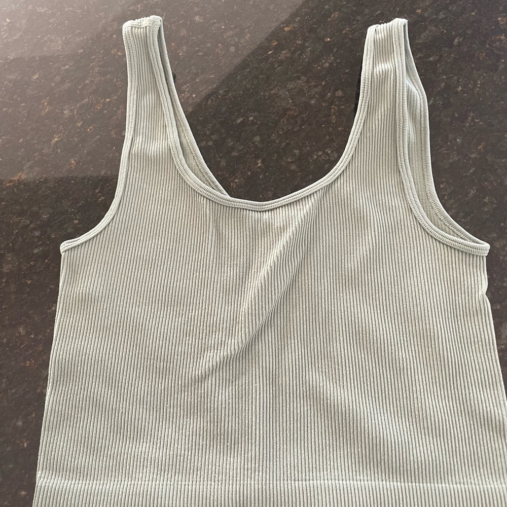 Aeropostale Ribbed Crop Top - Light Gray